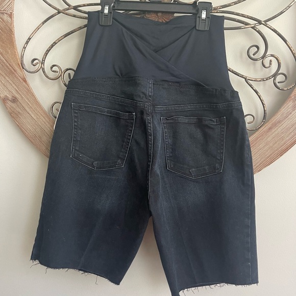 NWT Isabel Maternity Bermuda Shorts - Picture 2 of 5